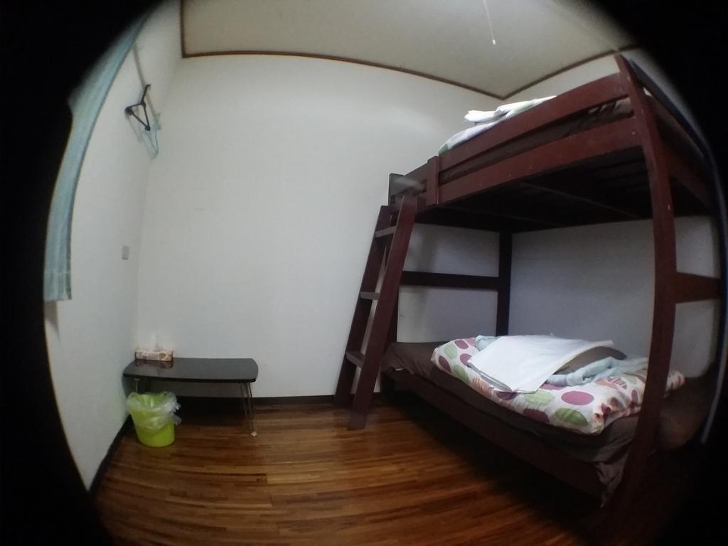 Guesthouse Base Okinawa Naha Eksteriør bilde