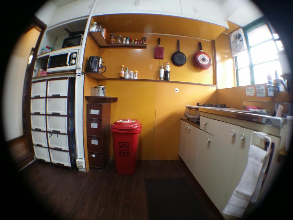 Guesthouse Base Okinawa Naha Eksteriør bilde